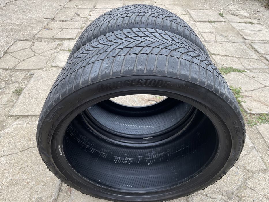 Всесезонни гуми 255/35/18 Bridgestone WheatherControl A005