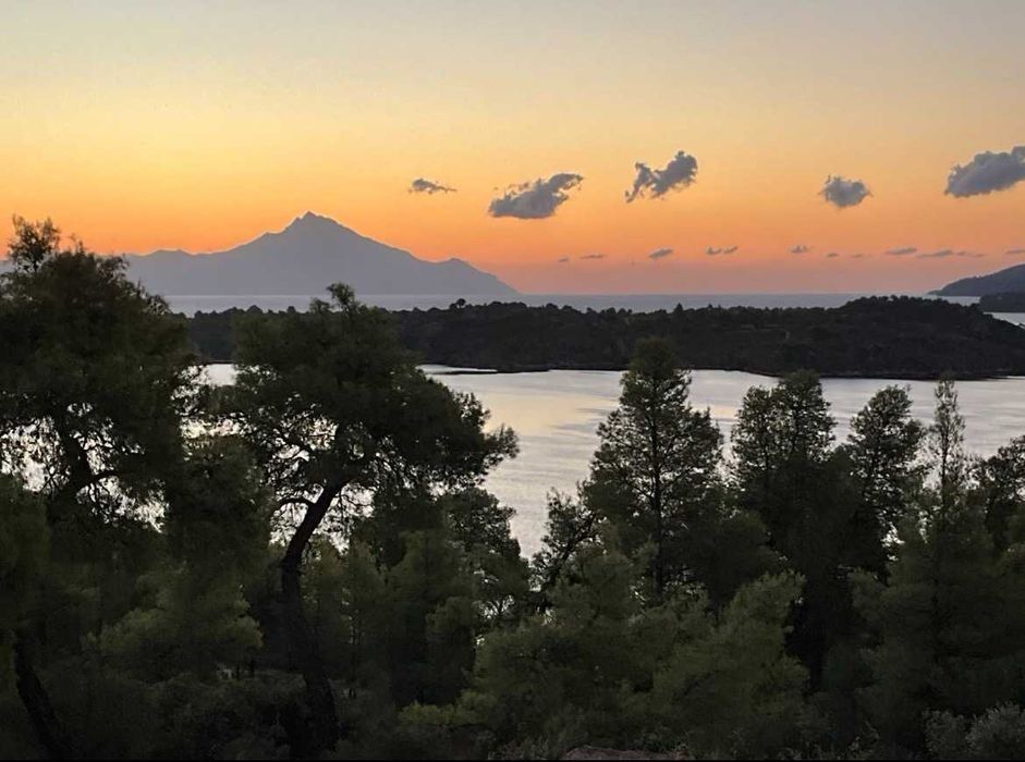 Луксозен имот за собствен дом/бизнес в Гърция