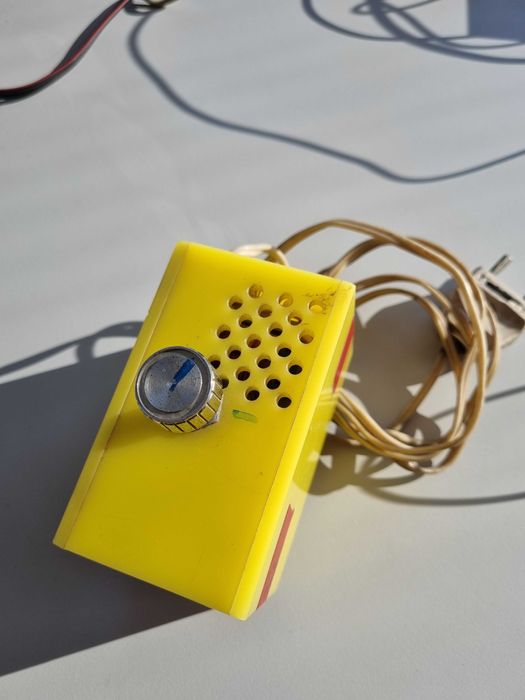 Surse reglabile tensiune 0-18V si 0-12V