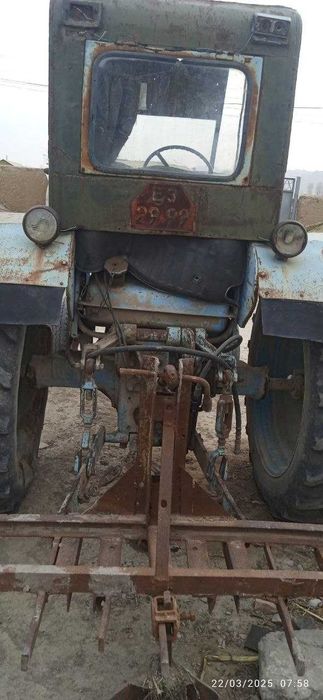 T-28; Traktor sotiladi Telechka ,chizil ,nariska bilan kamplekt