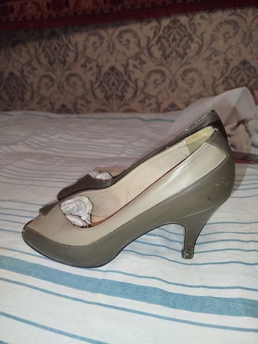Туфли женские на каблучке