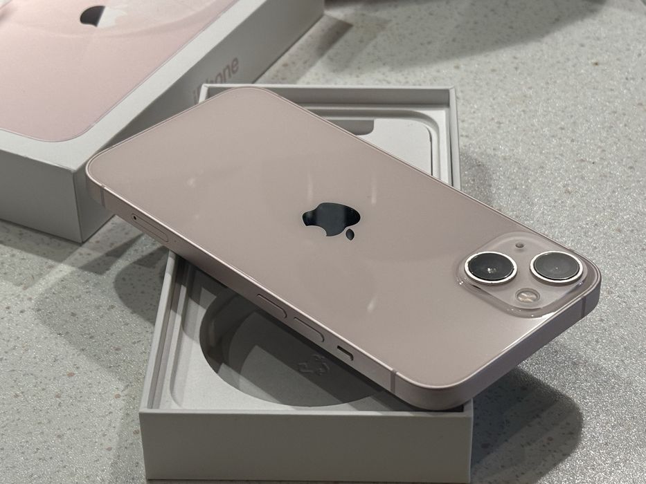 iPhone 13 128GB Pink – Като НОВ, 100% Батерия!