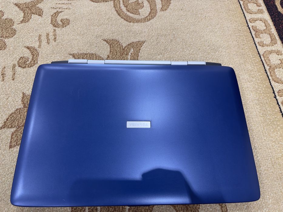 Ноудбук TOSHIBA продам