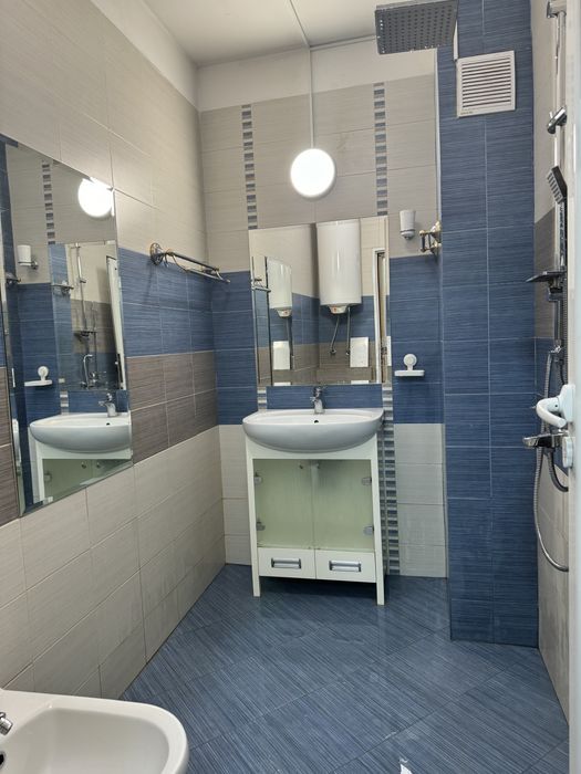 Тристаен апартамент под наем пловдив център