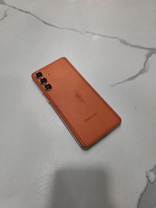 Samsung Galaxy F55+5G