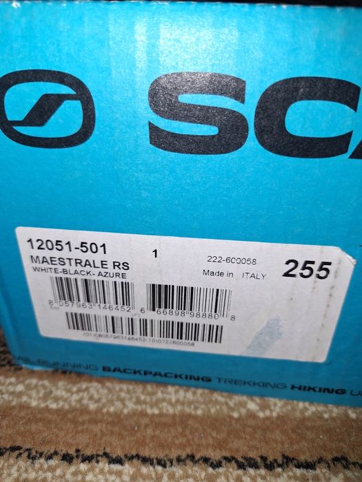 Vând clăpari tură Scarpa Maestrale RS