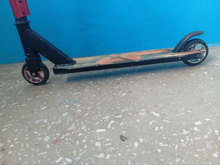 Продам самокат трюковой GF-SPORT