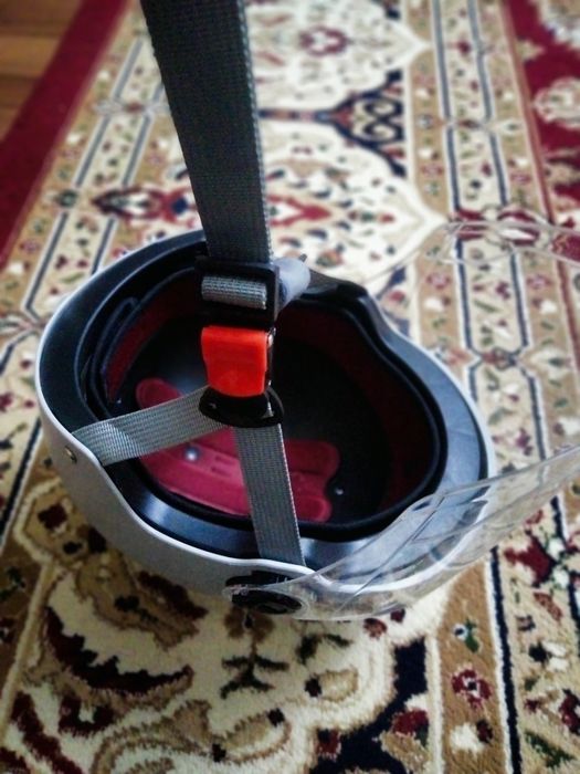 Каска, шлем, мотошлем