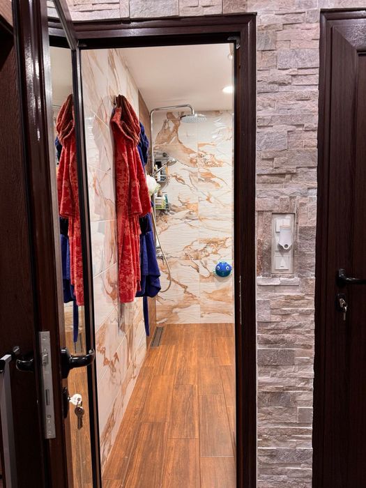 Продава се Тристаен апартамент в София, 7-ми 11-ти километър - 90 кв.м за 2612 €/кв.м - Снимка #18