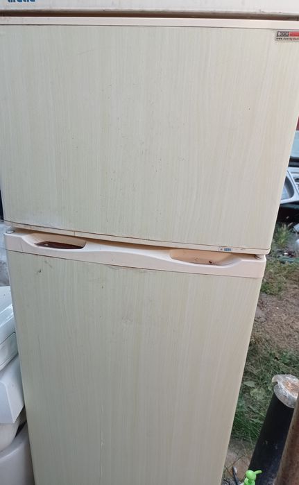 Oferta frigider/ combina frigorifica 1,70m înălțime 200 lei