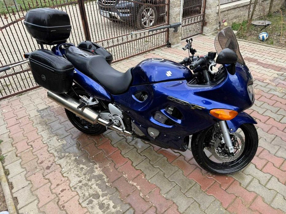SUZUKI GSX 750 F Katana