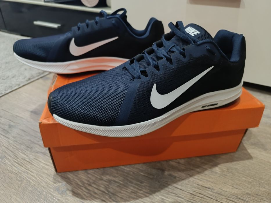 Маратонки найк размер 46