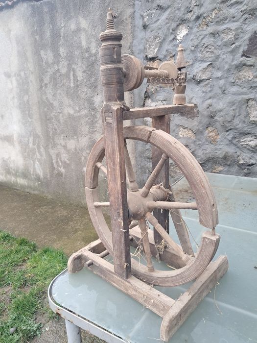 Fus fuior vechi de vanzare