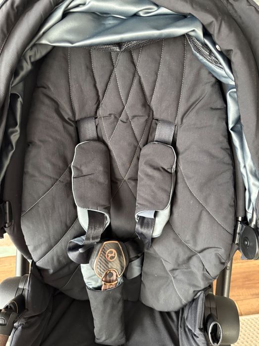 Set Cybex Priam Rose Gold + scoica de masina Cybex Cloud Z2+ adaptoare