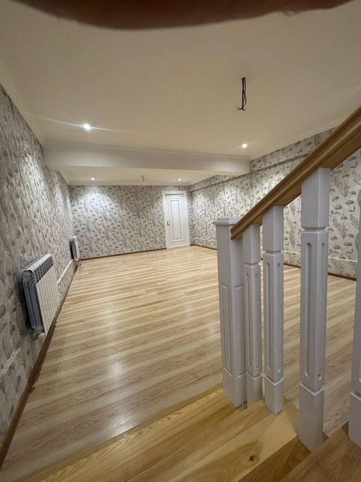 2сотик 5та хона +хол