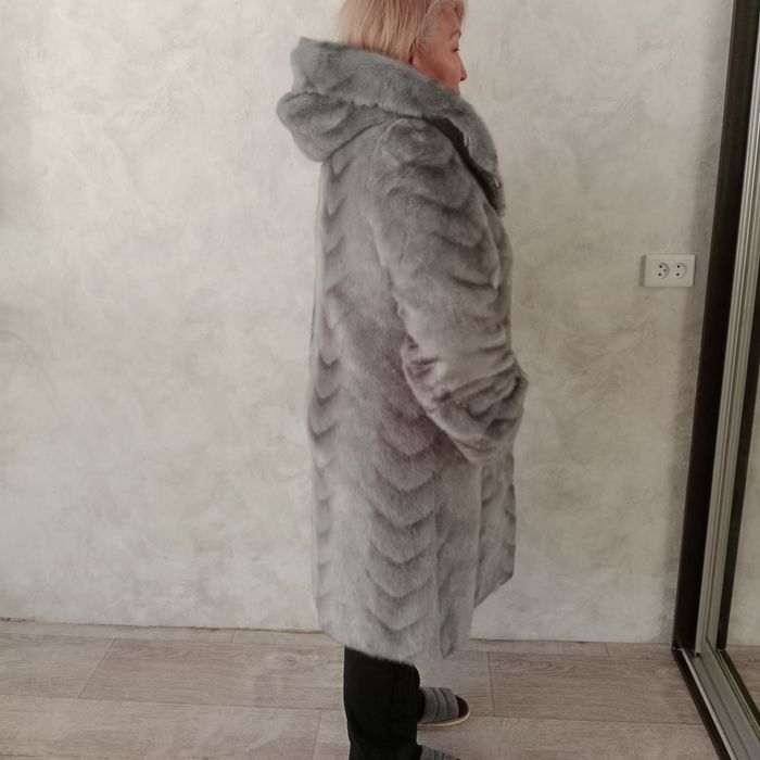 Продам шубу. Размер: 50-52