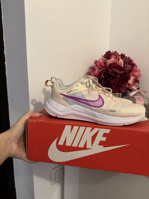 Vand adidasi Nike 36 impecabili ca noi