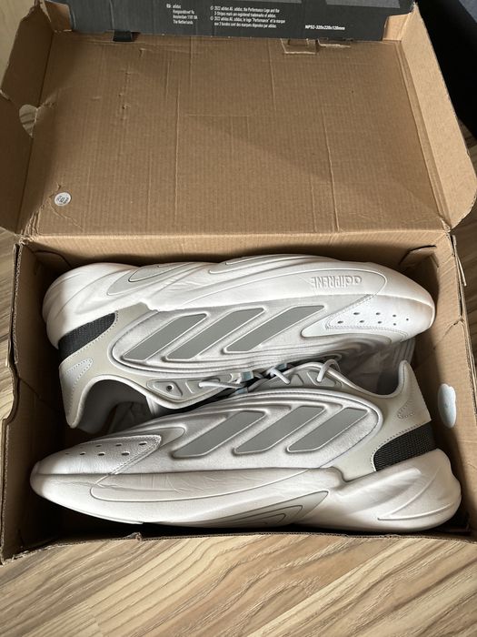 Кроссовки Adidas OZELIA