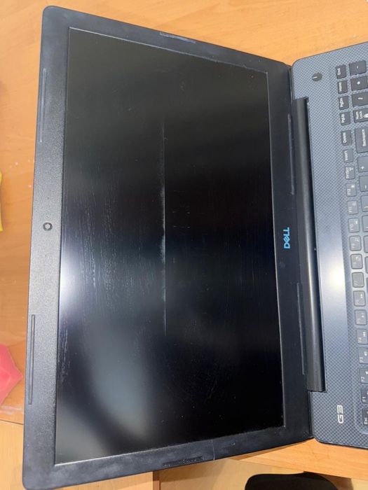 Ноутбук DELL G3 3579