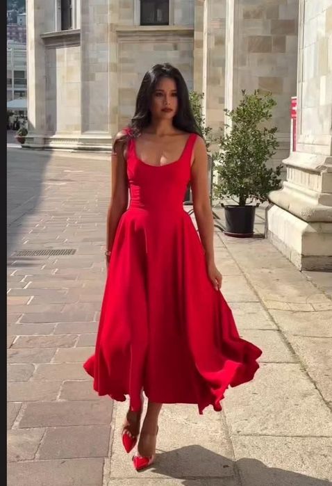 Продам шикарное платье