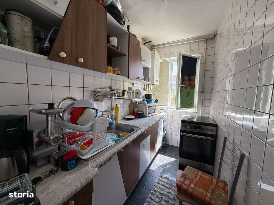 COMISION 0% Apartament cu 3 camere, etaj 2, zona Cetatii