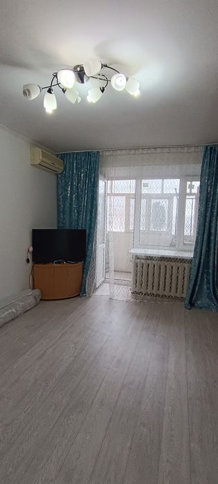 Продам 1 ком кв школьник