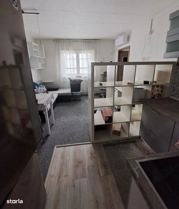 2 camere cf 2 metrou 1 Decembrie — fotografia 1