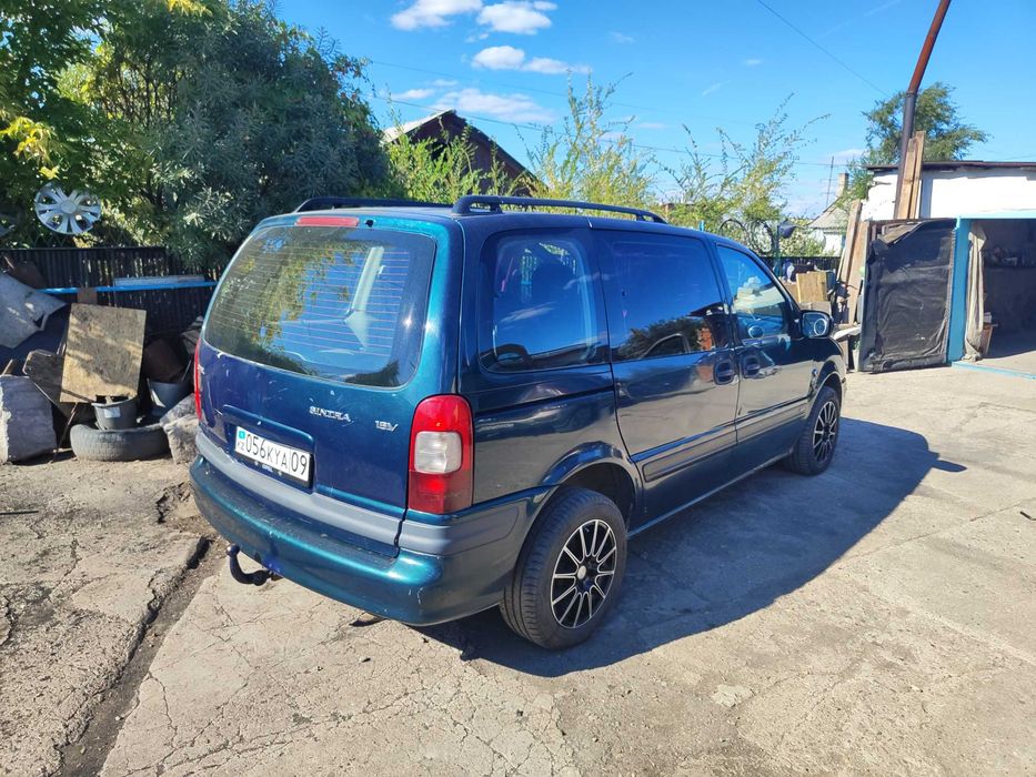 Продам Opel Sintra 1997