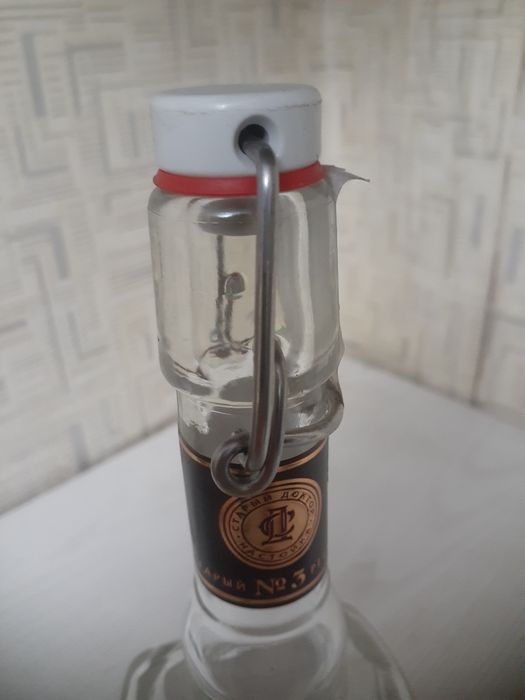 Продам бутылки для виноделов