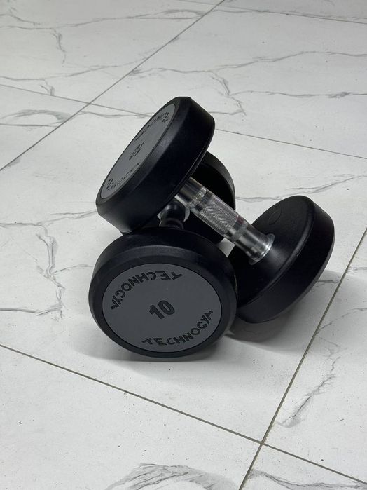 Гантел резиновый разного выда