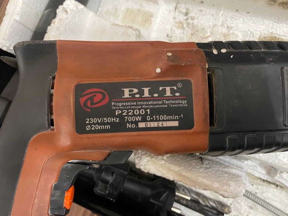 Оригинальный перфоратор  P.I.T. 22001