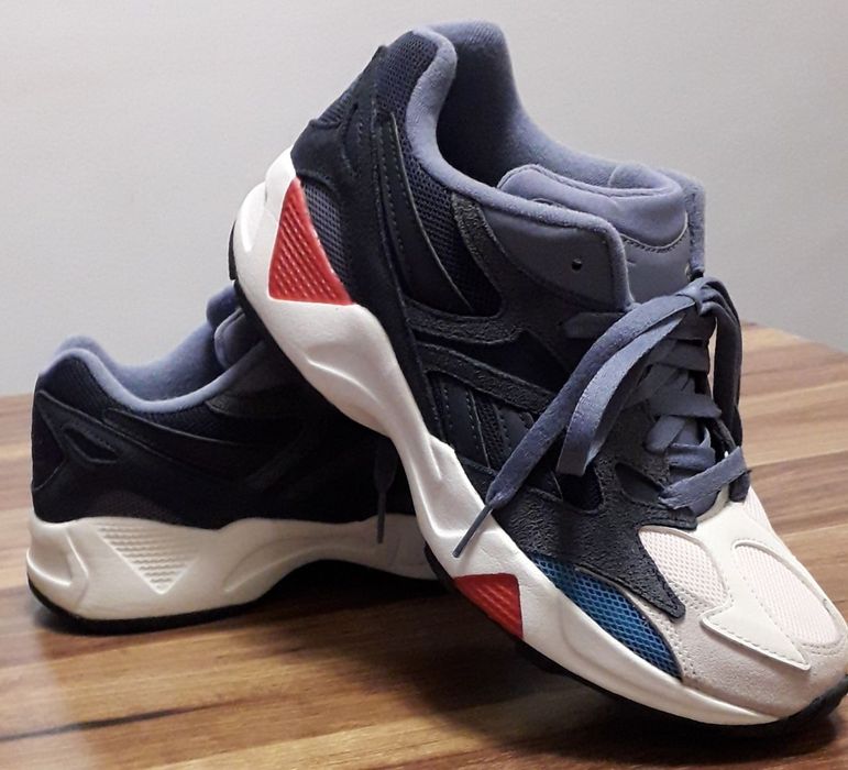 40.5 номер дамски Reebok Aztrek
