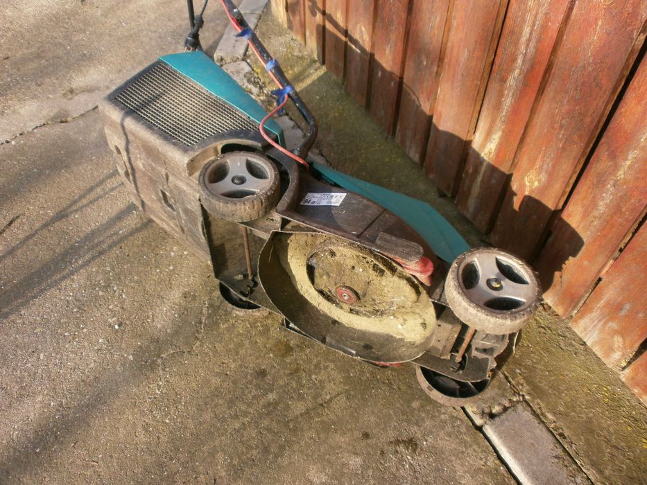 masina tuns iarba rotak defecta