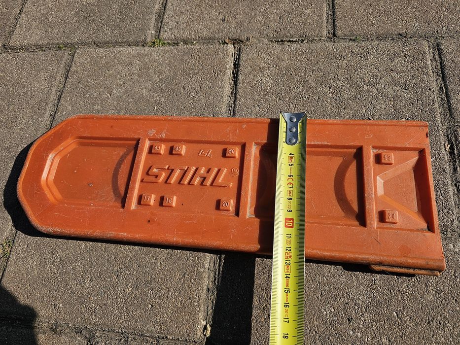 Vând Apărătoare Lamă Drujbă Stihl, În Stare Foarte Bună, 37 cm Lungime