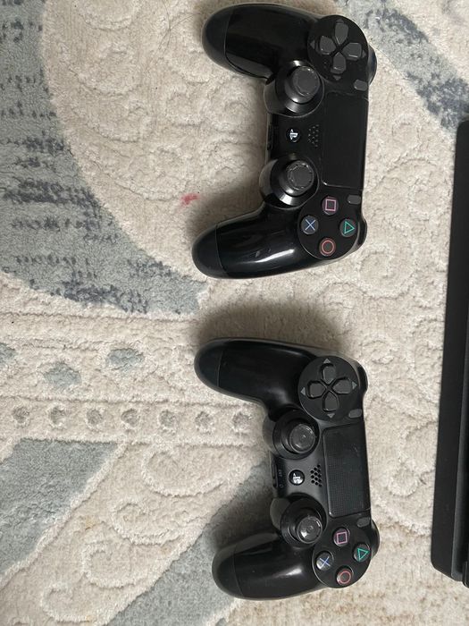 Sony PlayStation 4 pro 1tb