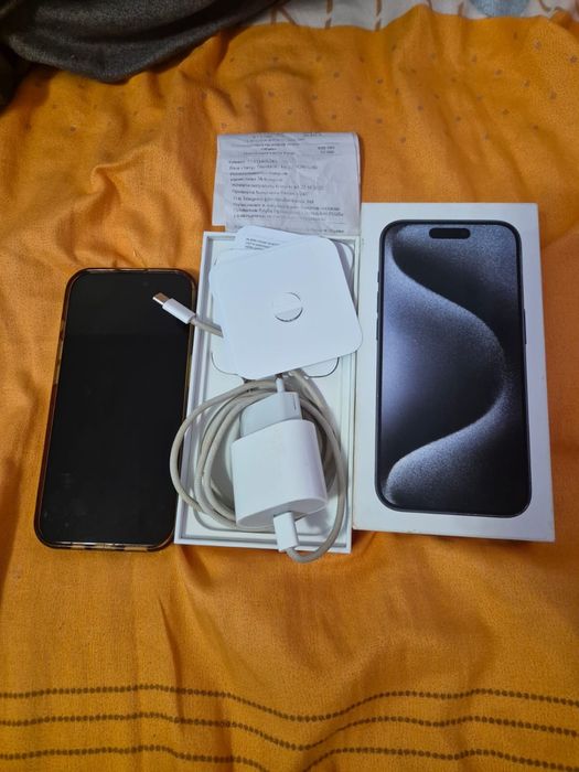IPhone 15 pro срочно продам