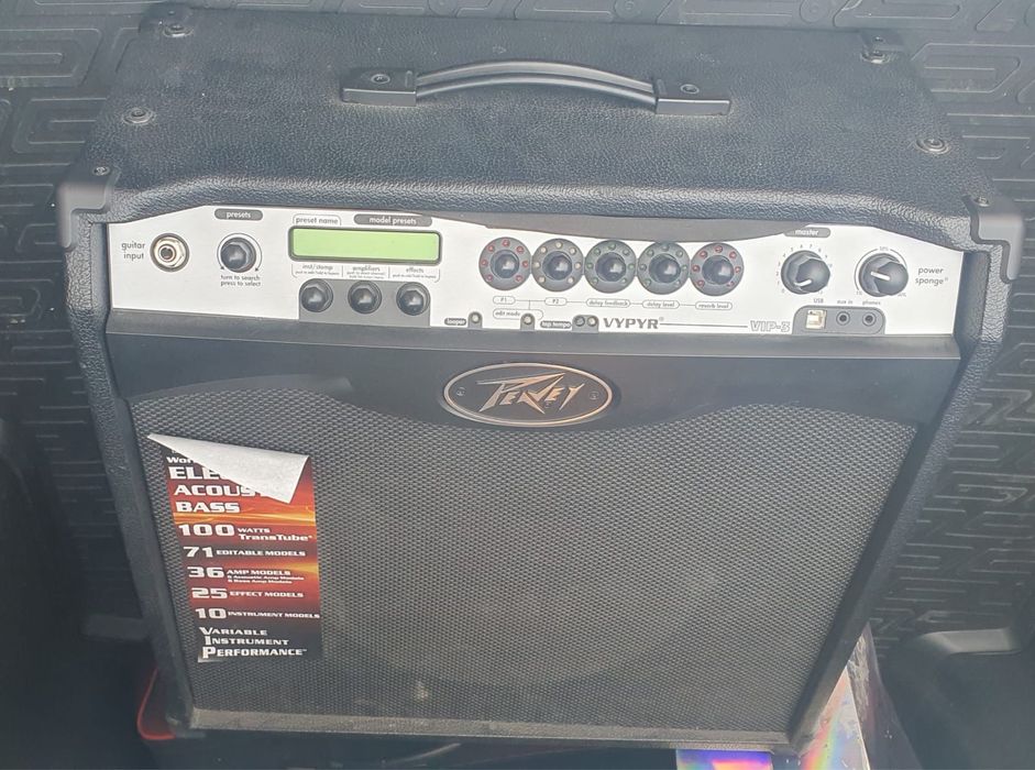 Комбик гитарный