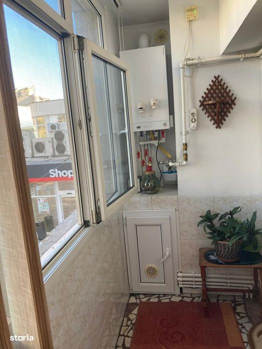 Ap. 3 camere decomandat, zona Dacia–73mp, centrală proprie, 2băi, boxă