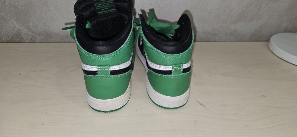 Vând incaltari Jordan Nike