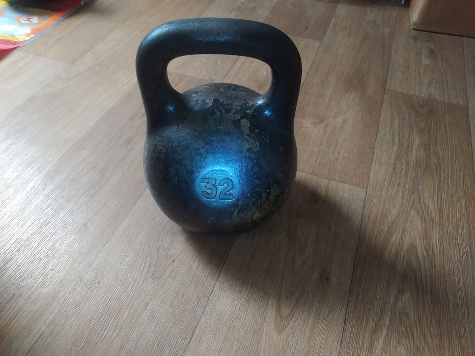 Гиря советская 32 кг.