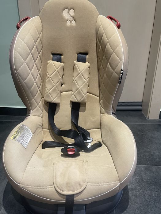 Детски стол за кола