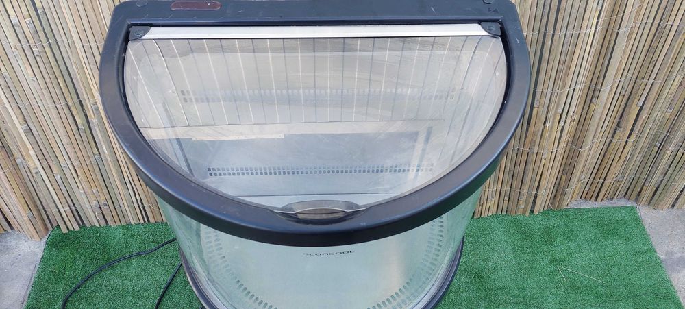 Плюсова хладилна витрина