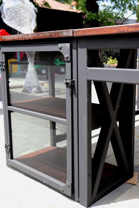 Mobilier pe comanda.Birou si comoda+ raft stil industrial.Orice model