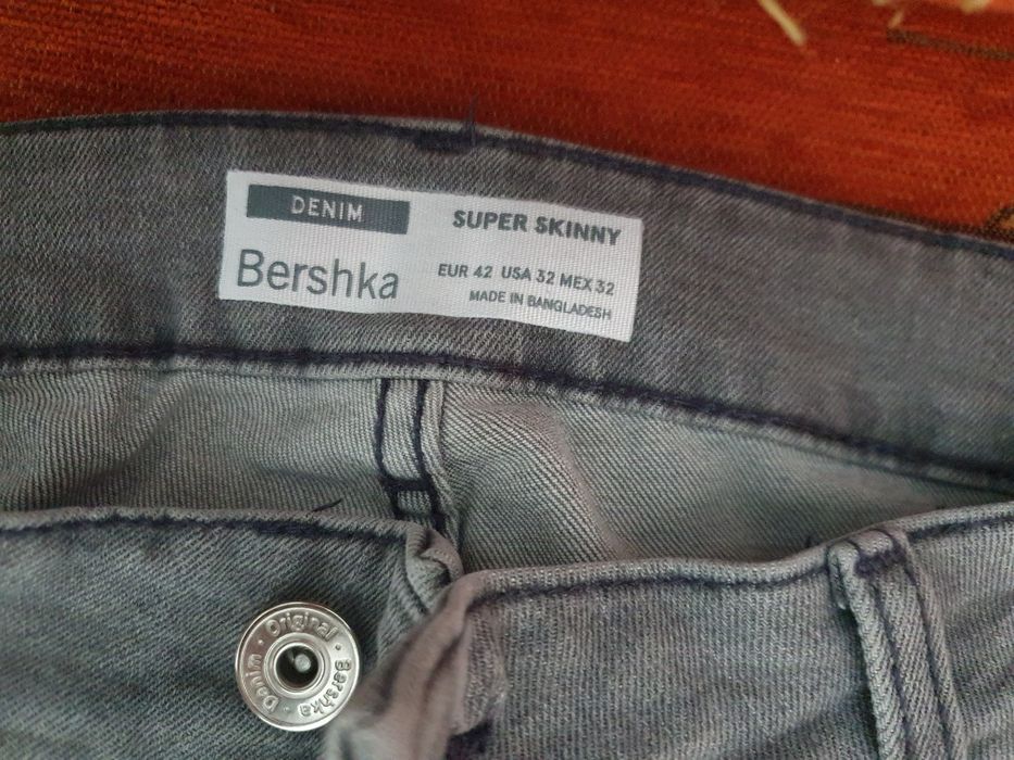 Blugi Zara si Bershka