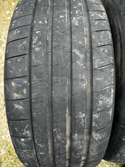 235/45/18 Bridgestone potenza sport