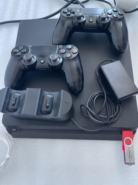 PlayStation 4 plus