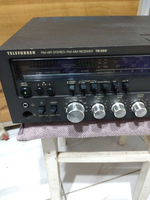 amplituner TELEFUNKEN tr550
