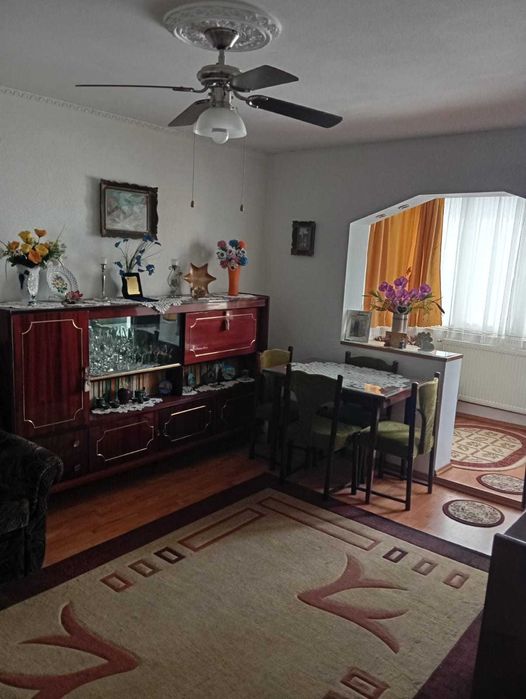 Apartament 3 camere cartier Stefan cel Mare