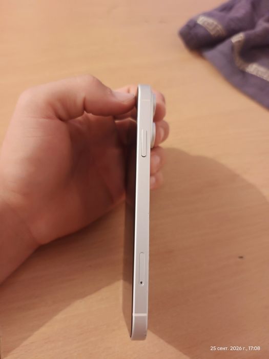 iPhone 11 4/128 гб