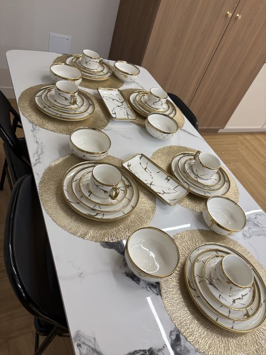 Набор посуды тарелки